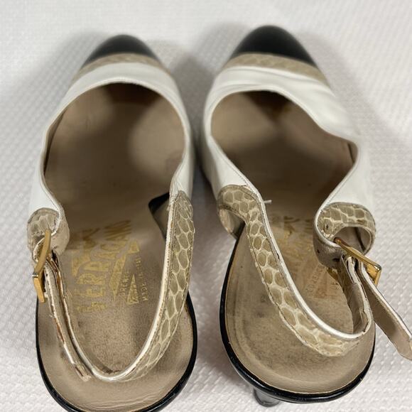 Vintage Salvatore Ferragamo White and Black Slingback Heels. Size 5 B - Picture 5 of 13